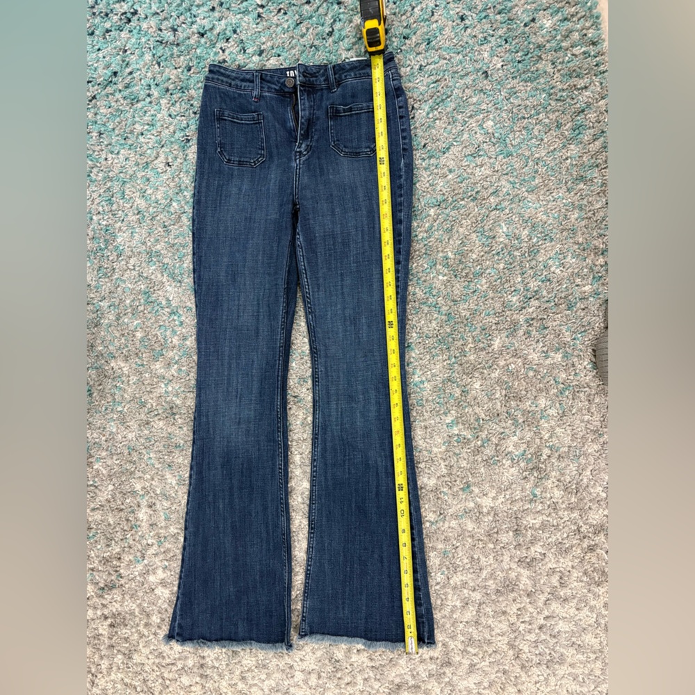 Idyllwind Dark Blue frayed hem Flare Jeans 6L